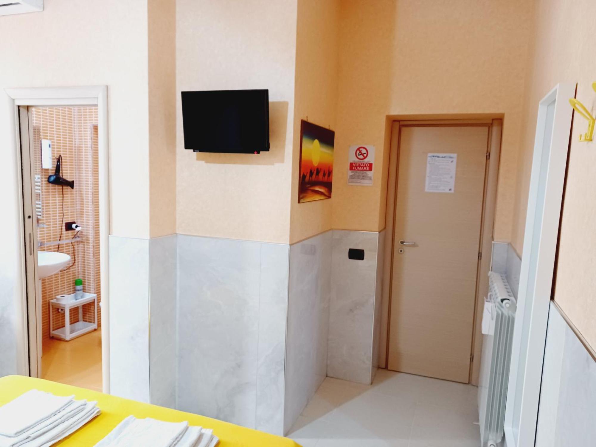 B&B Quattro Palazzi Napoli Centro Nápoles Exterior foto