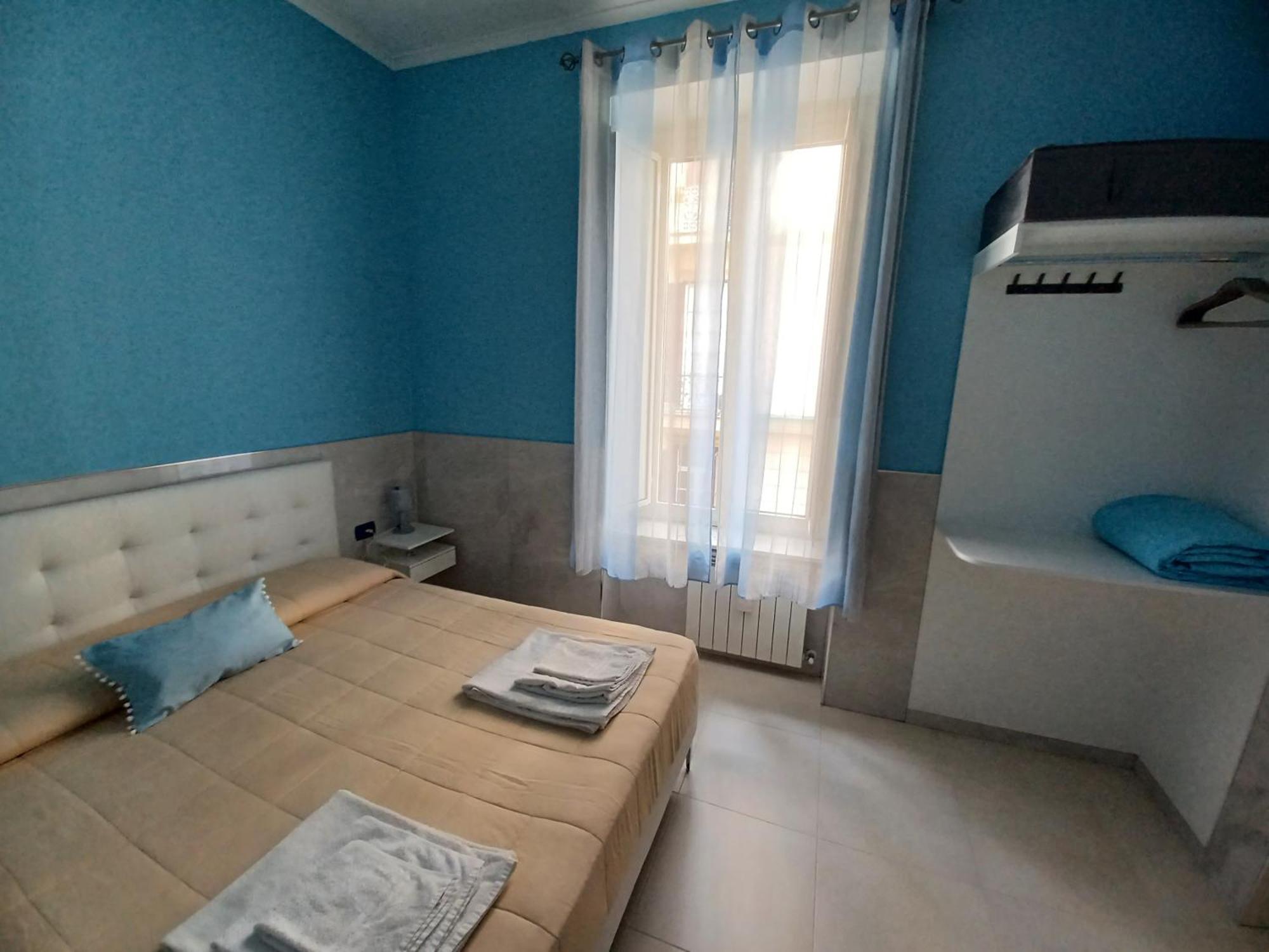 B&B Quattro Palazzi Napoli Centro Nápoles Exterior foto