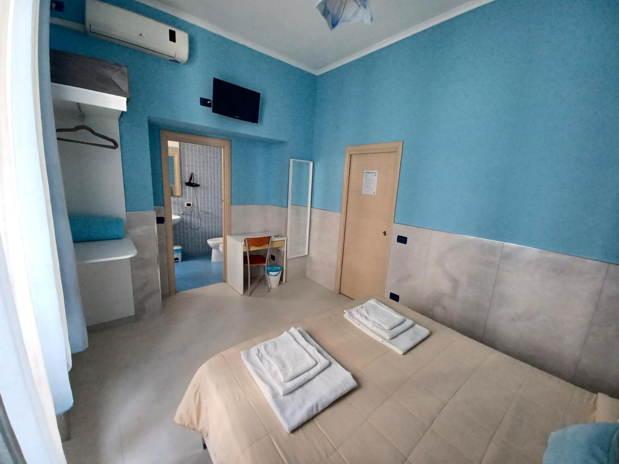 B&B Quattro Palazzi Napoli Centro Nápoles Exterior foto