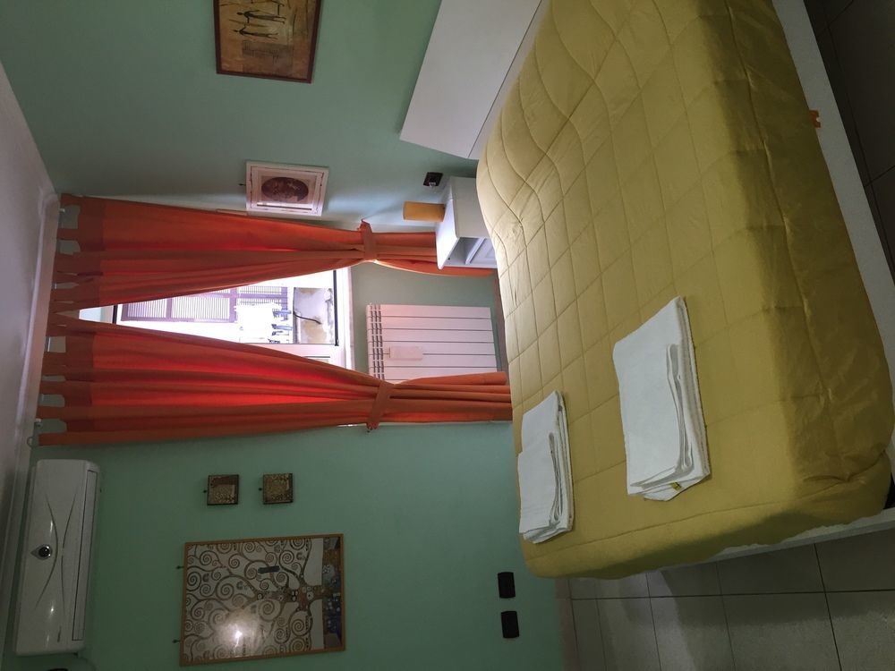 B&B Quattro Palazzi Napoli Centro Nápoles Exterior foto