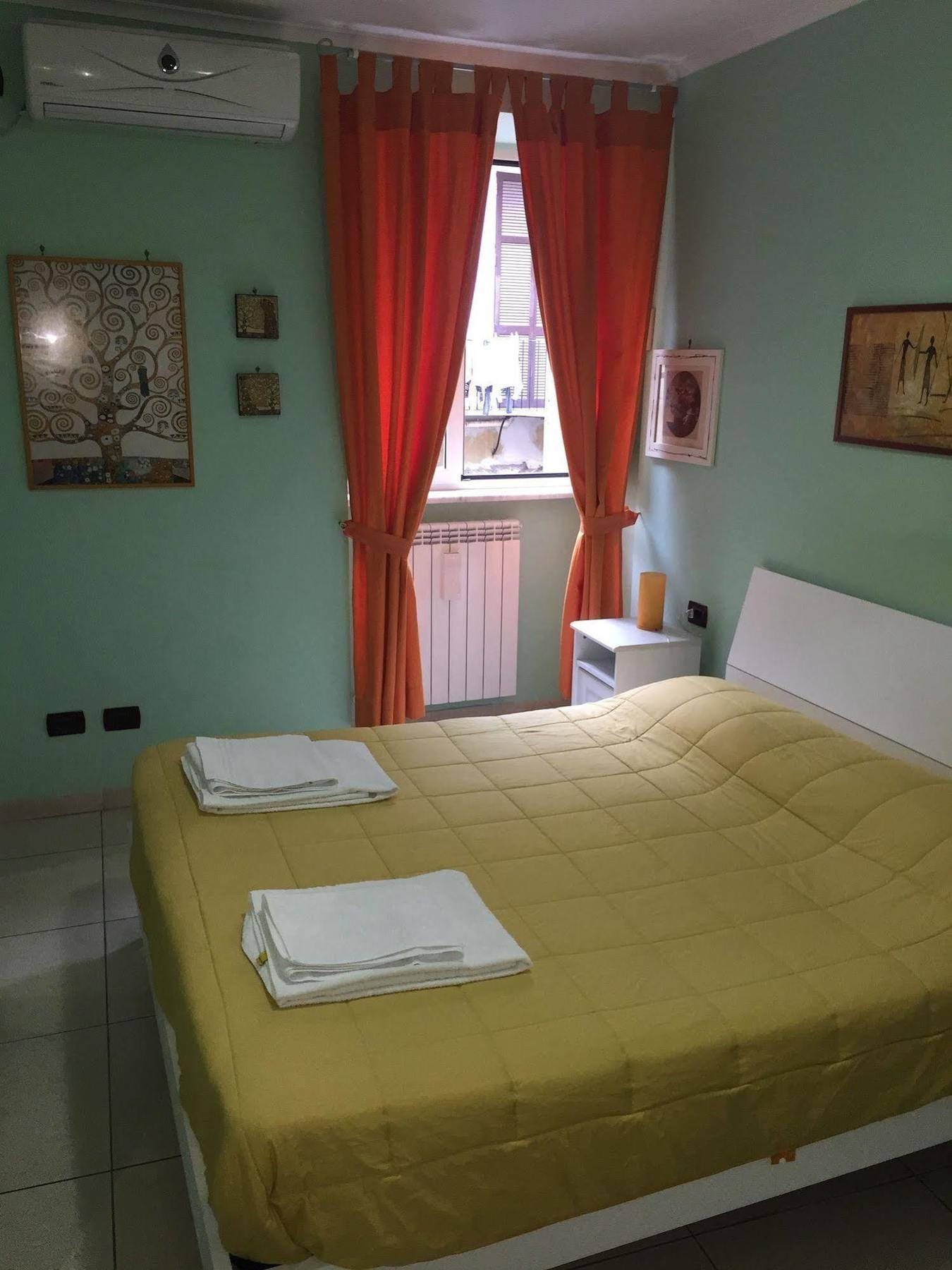 B&B Quattro Palazzi Napoli Centro Nápoles Exterior foto